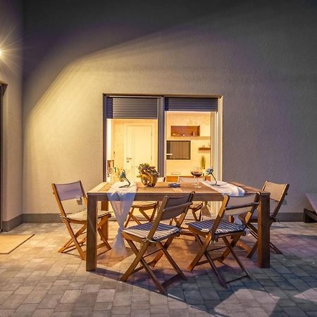 Tarari Luxury Apartment Baska  Luaran gambar
