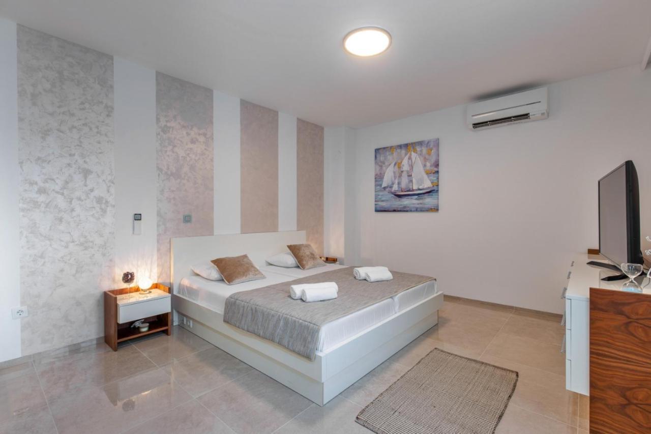 Tarari Luxury Apartment Baska  Luaran gambar